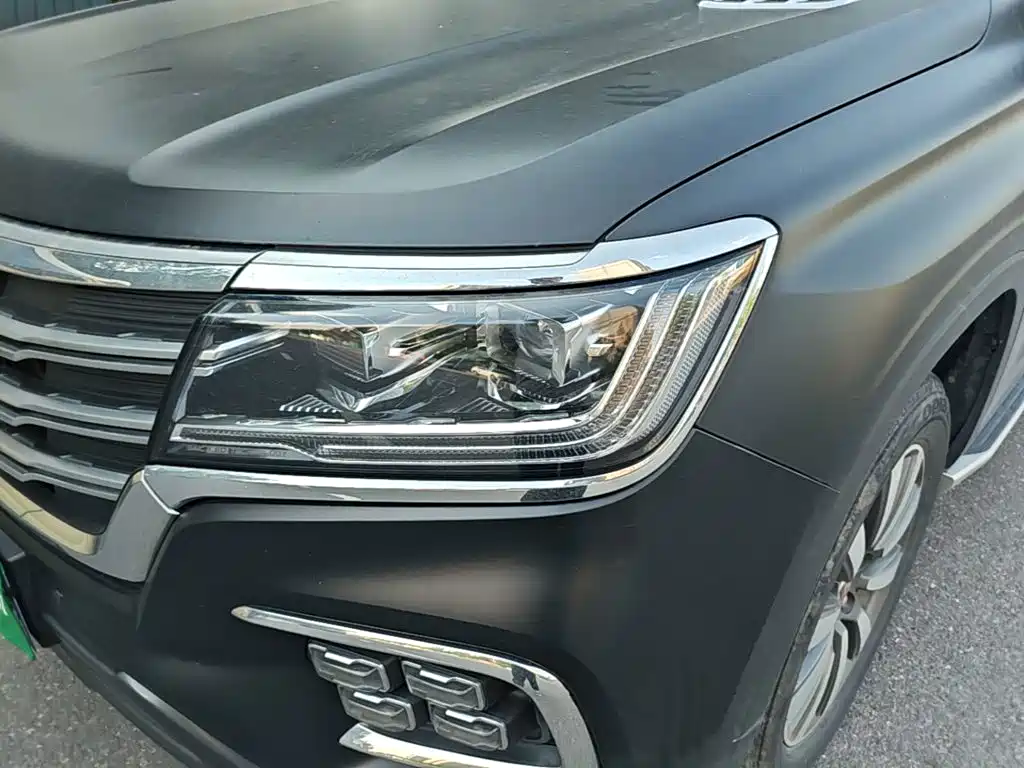 Roewe RX8 — миниатюра 24
