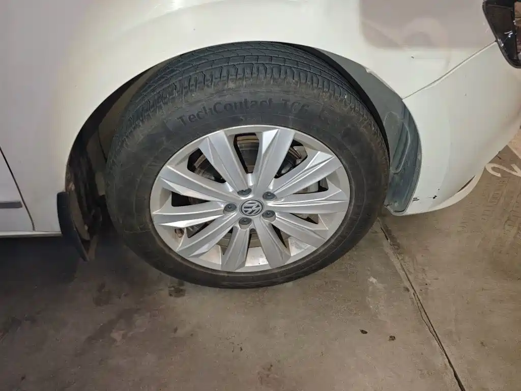 Volkswagen Bora — миниатюра 8