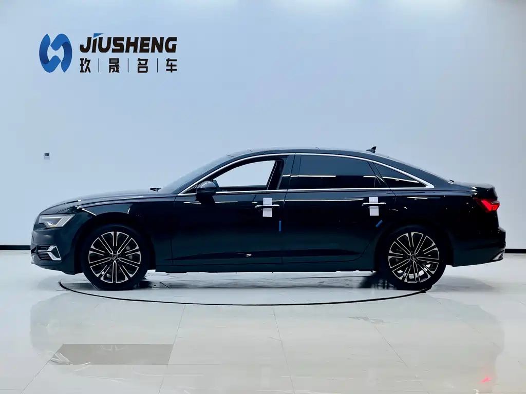 Audi A6L 2023 55 TFSI quattro Premium