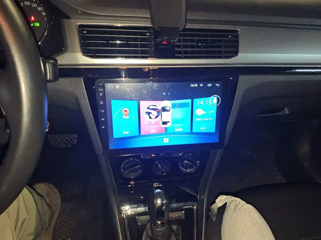 Volkswagen Bora — миниатюра 14