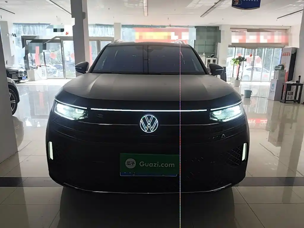 Volkswagen Tavendor 2024 380TSI R-Line