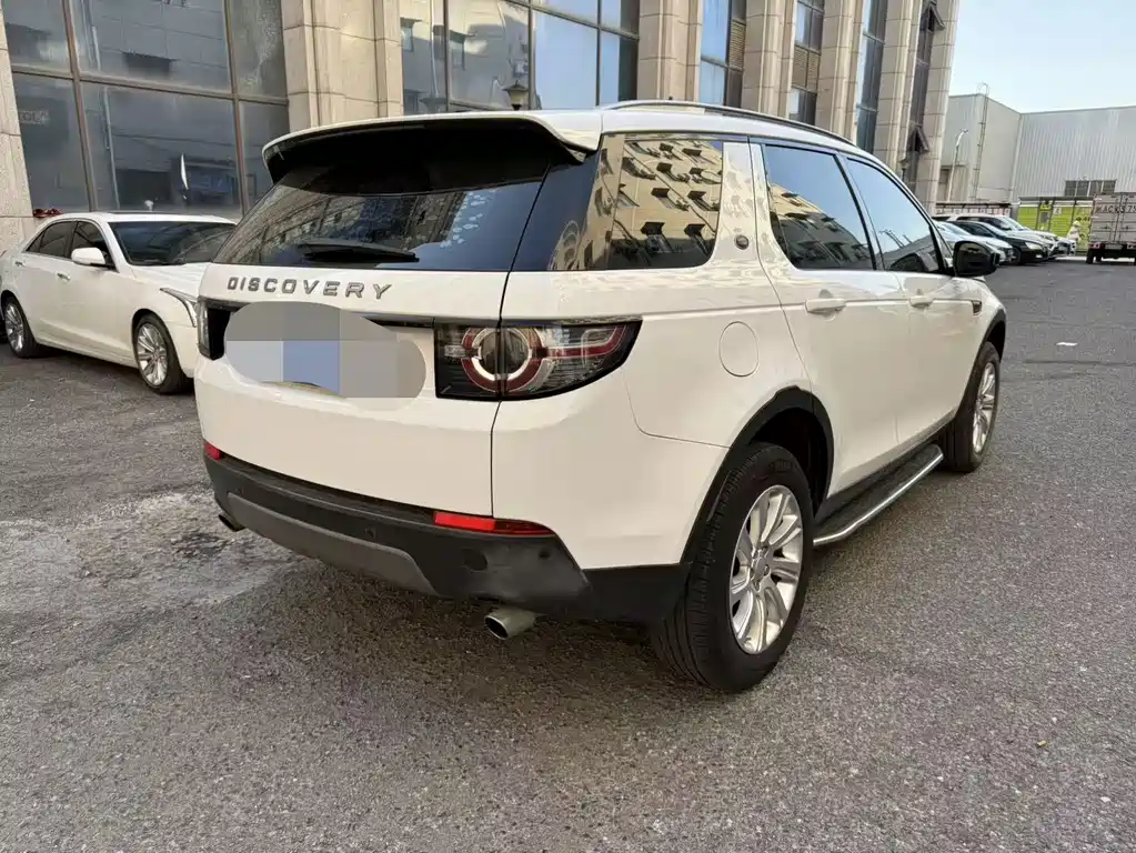 Land Rover Discovery Sport 2016 2.0T SE