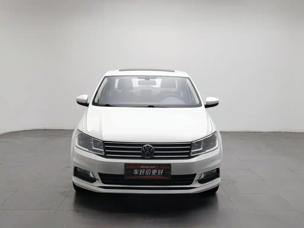 Volkswagen Santana — миниатюра 3