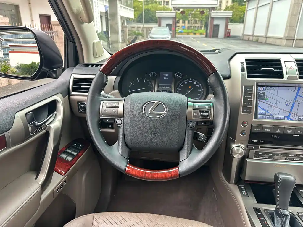 Lexus GX — миниатюра 37