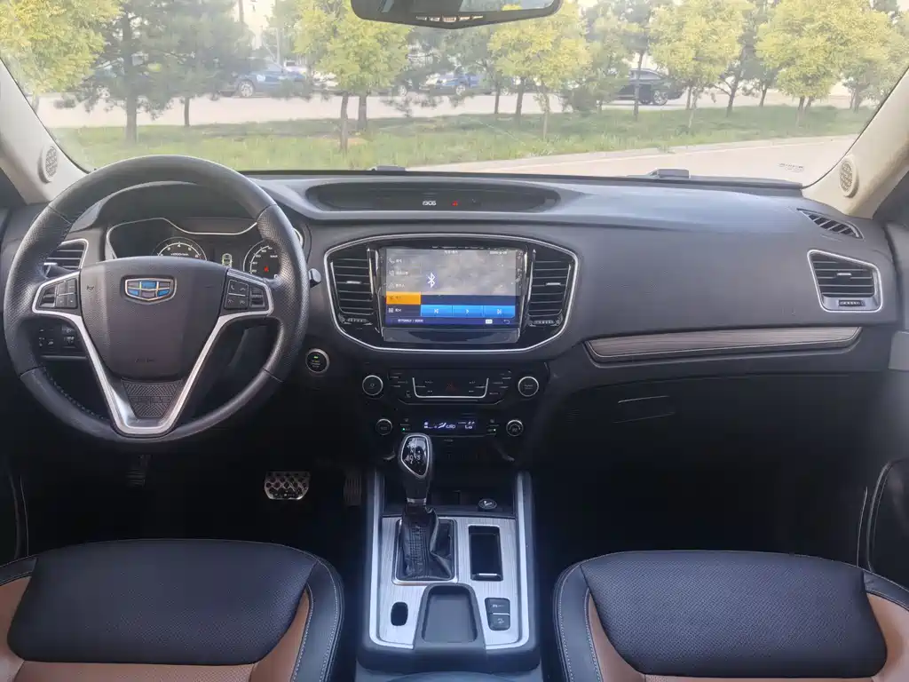 Geely Vision X6 1.3T CVT Luxury Type, фото 6