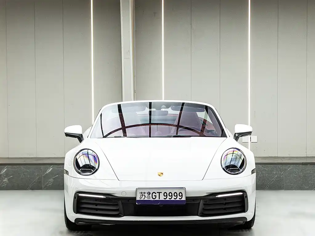 Porsche 911 2022 Carrera Cabriolet 3.0T
