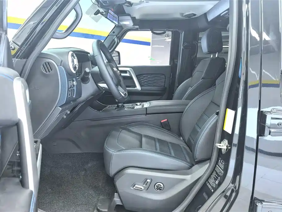 BAIC BJ40 2024 2.0T