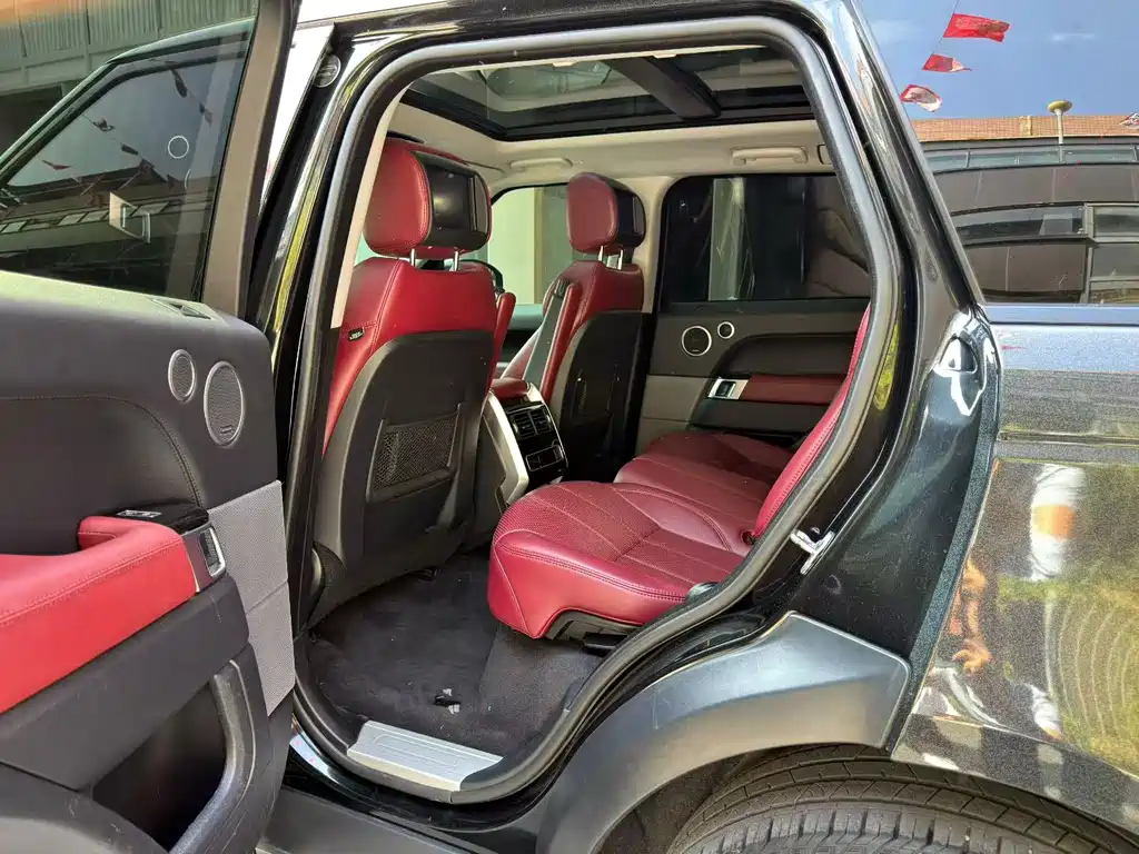 Land Rover Range Rover Sport 2017 3.0 SC V6 HSE