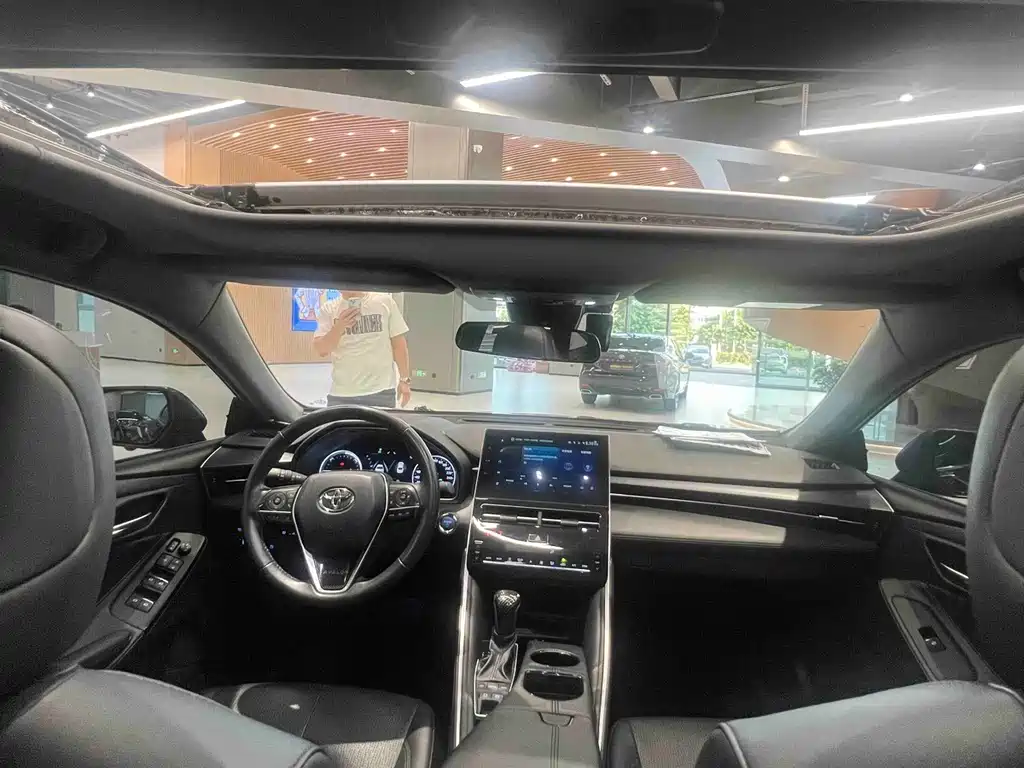 Toyota Avalon — миниатюра 11