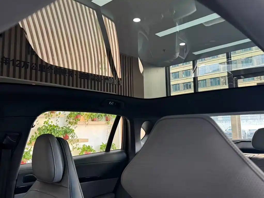 Hongqi HONGQI TIANGONG 08