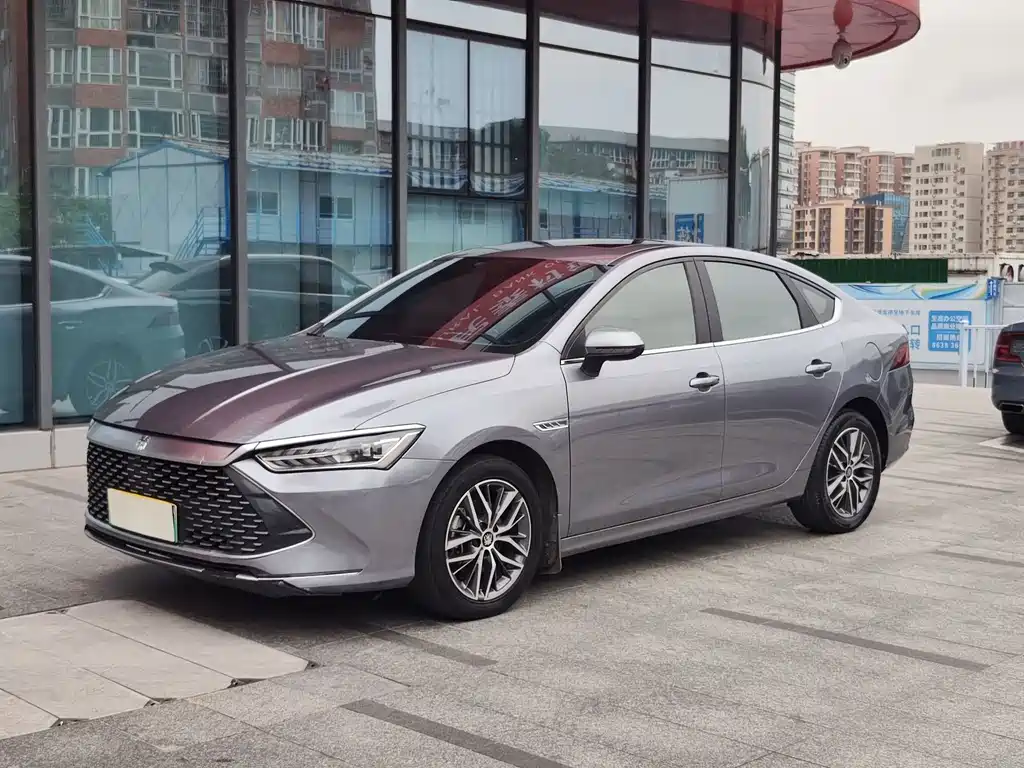 BYD Qin Plus PLUS 2021 DM-i 120KM Luxury