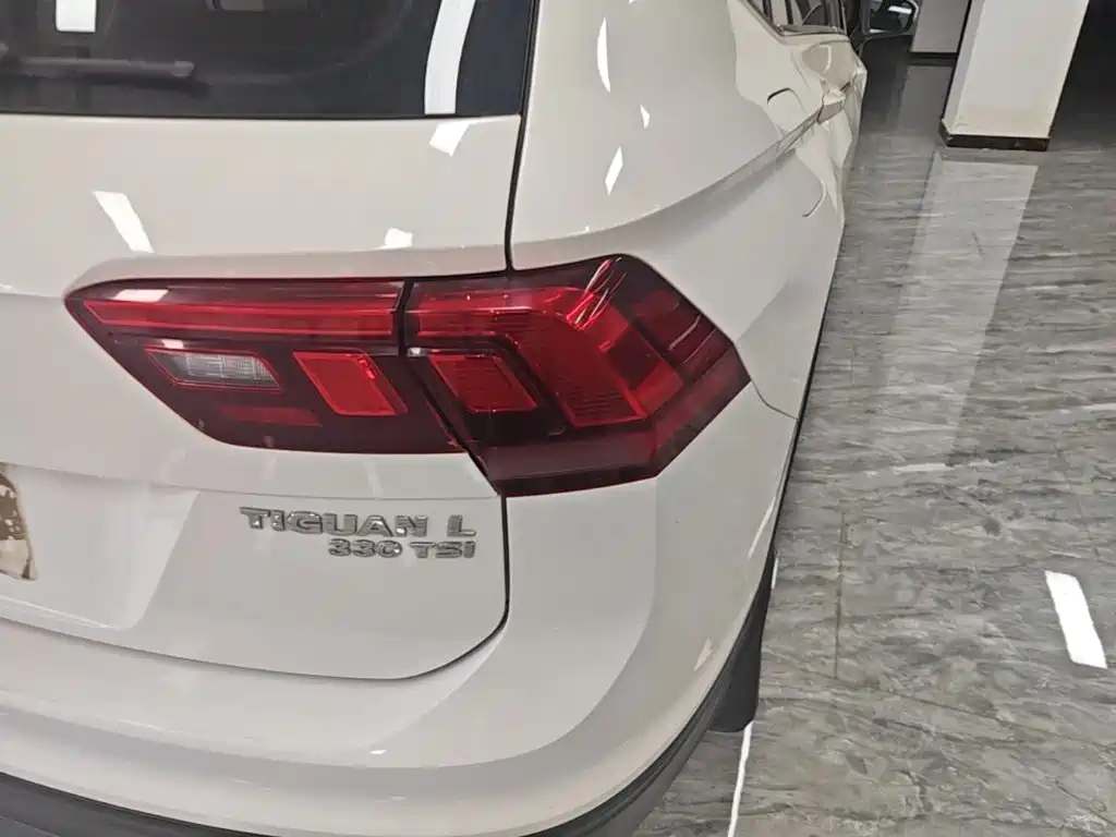 Volkswagen Tiguan L — миниатюра 8