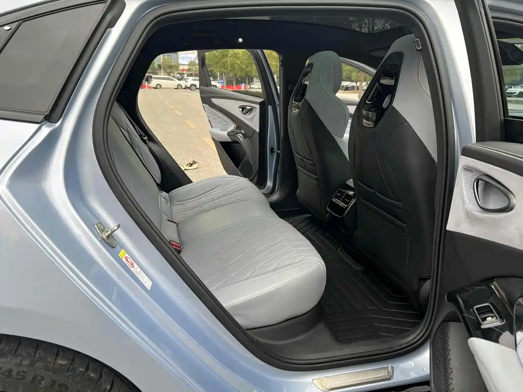 BYD Seal 2022 700km