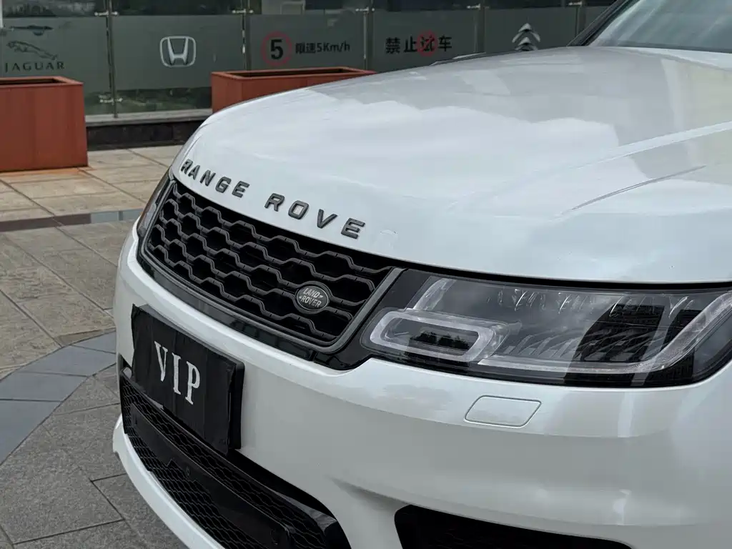 Land Rover Range Rover Sport 2020 3.0 L6 HSE DYNAMIC