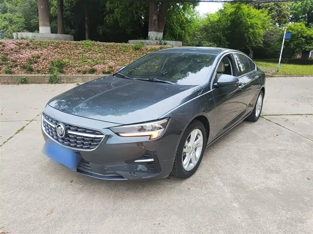 Buick Regal 2020