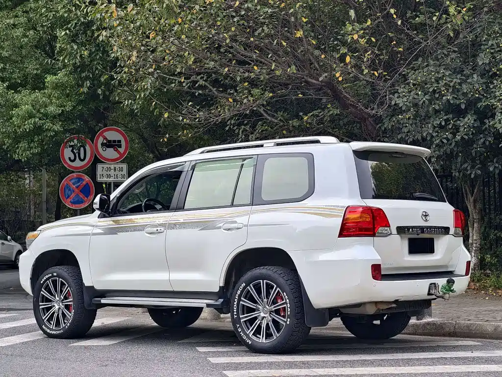 Toyota Land Cruiser 2015 4.0L V6