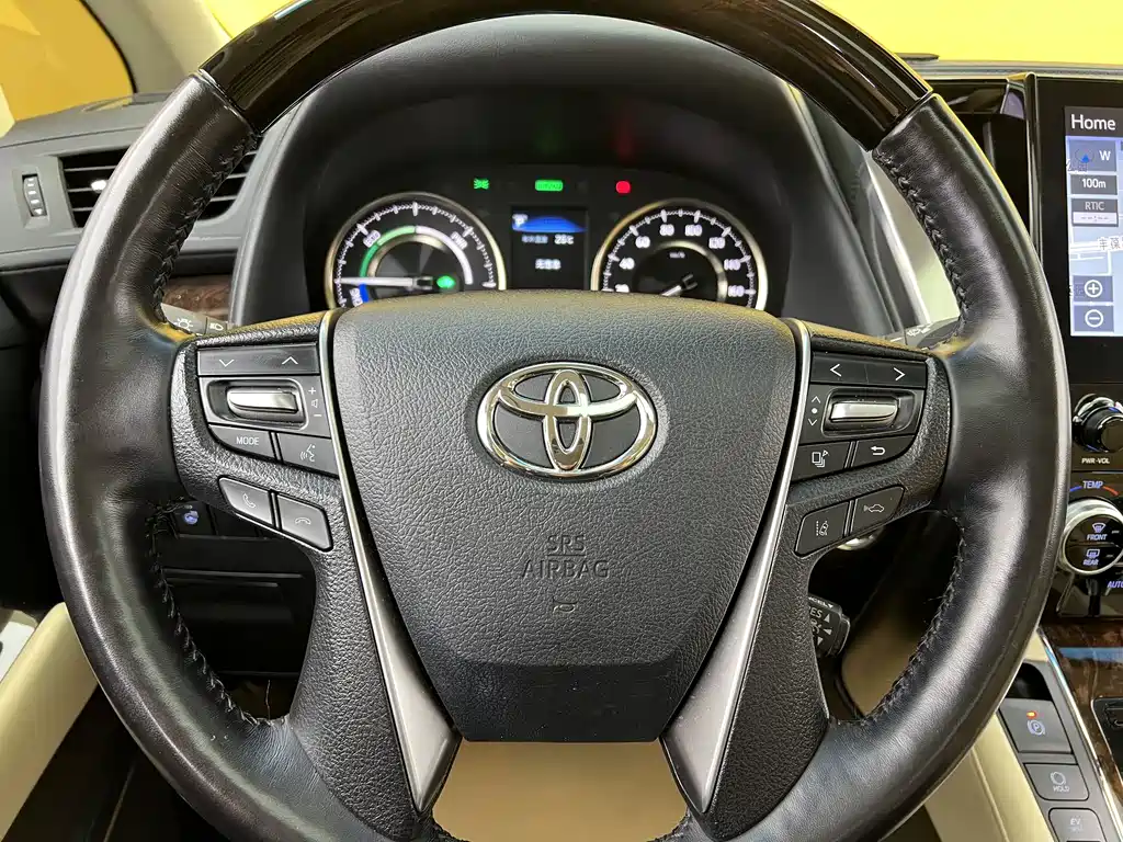 Toyota Alphard — фотографии объявления, Фото 12