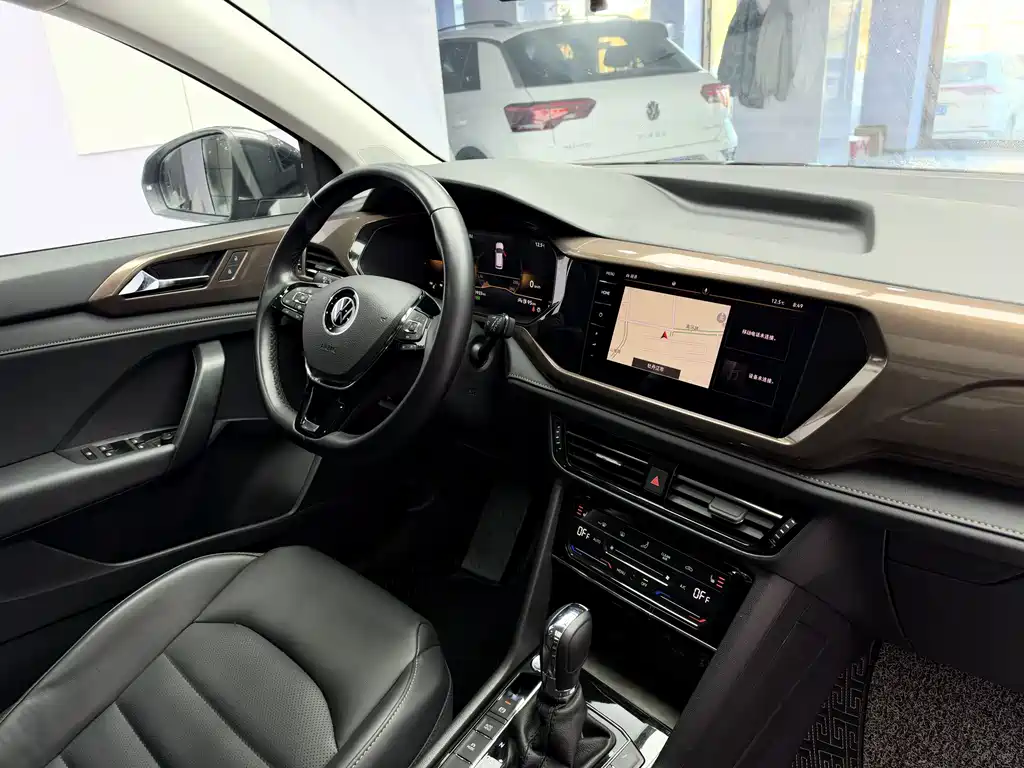 Volkswagen Tharu — миниатюра 17