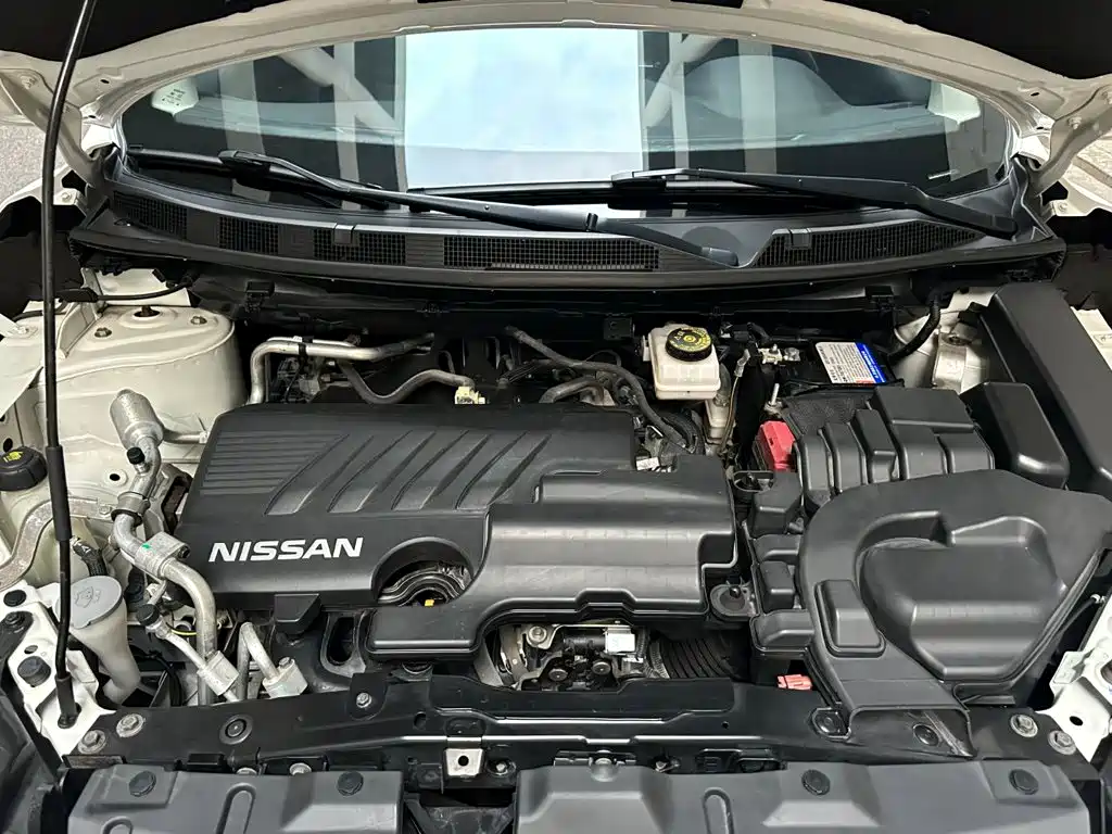 Nissan Qashqai — миниатюра 7