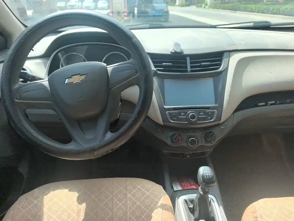 Chevrolet Sail — миниатюра 10