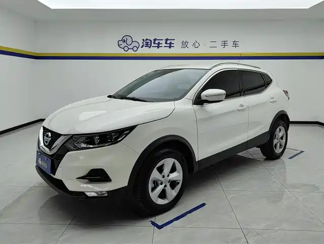 NISSAN QASHQAI 2023