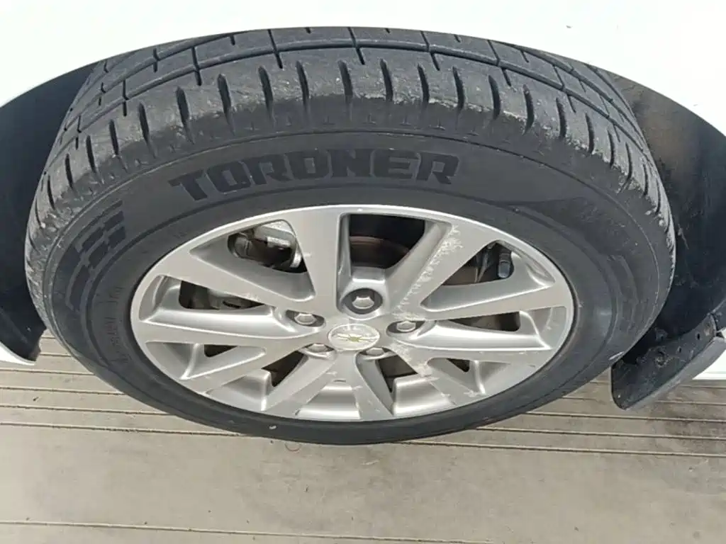 Chevrolet Malibu — миниатюра 23