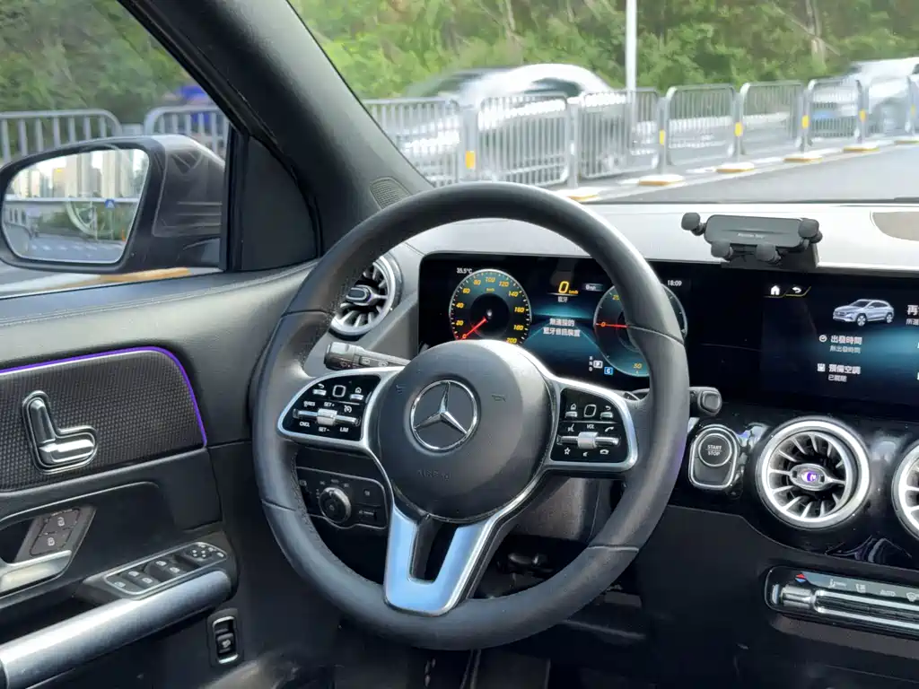 Mercedes-Benz EQA — миниатюра 8