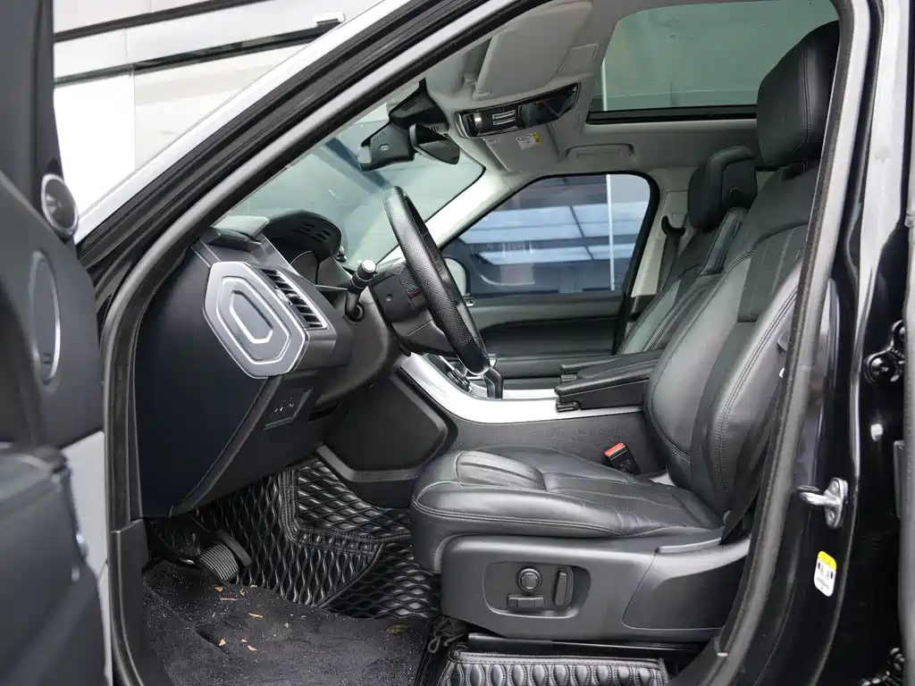 Land Rover Range Rover Sport Sport 2021 P400e SE