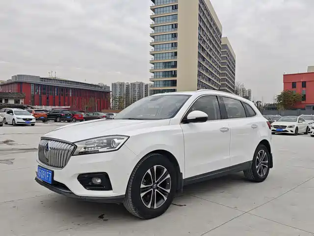 borgward baowo-bx7