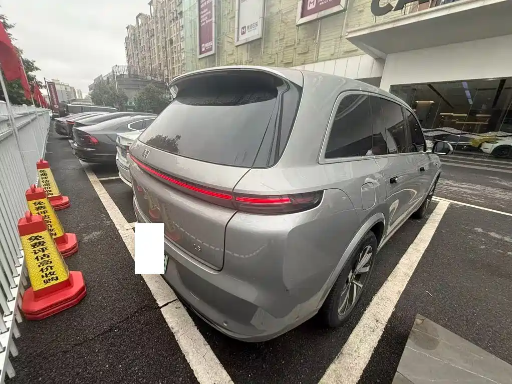 Li Auto Li L8 — миниатюра 3