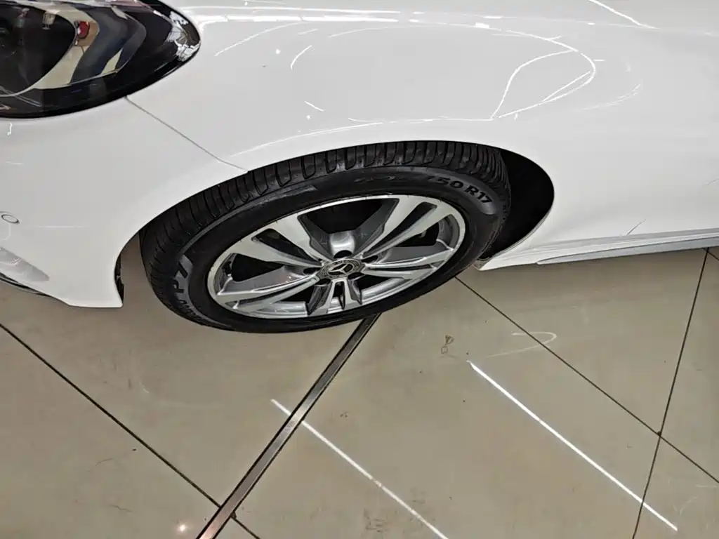 Mercedes-Benz C-Class — миниатюра 23