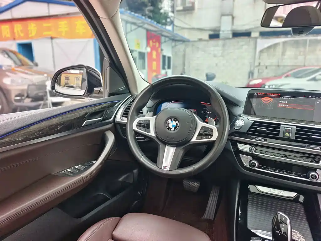 BMW X3 — миниатюра 8