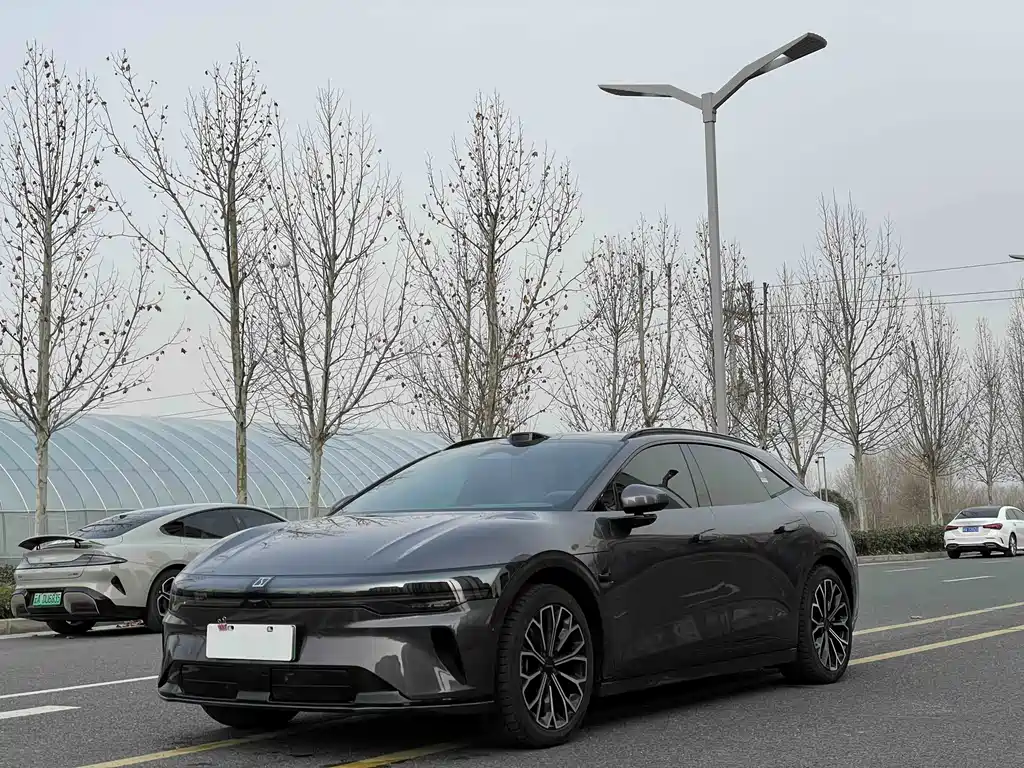 ZEEKR EXTREME KRYPTON 007GT