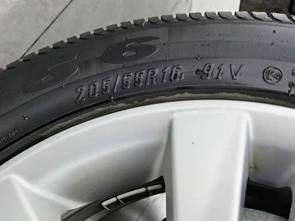 Roewe 360 — миниатюра 24