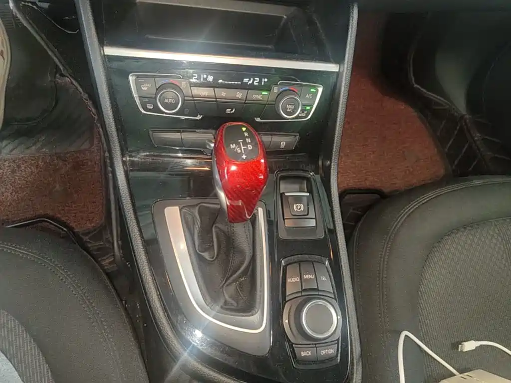 BMW 2 Series Active Tourer — миниатюра 14