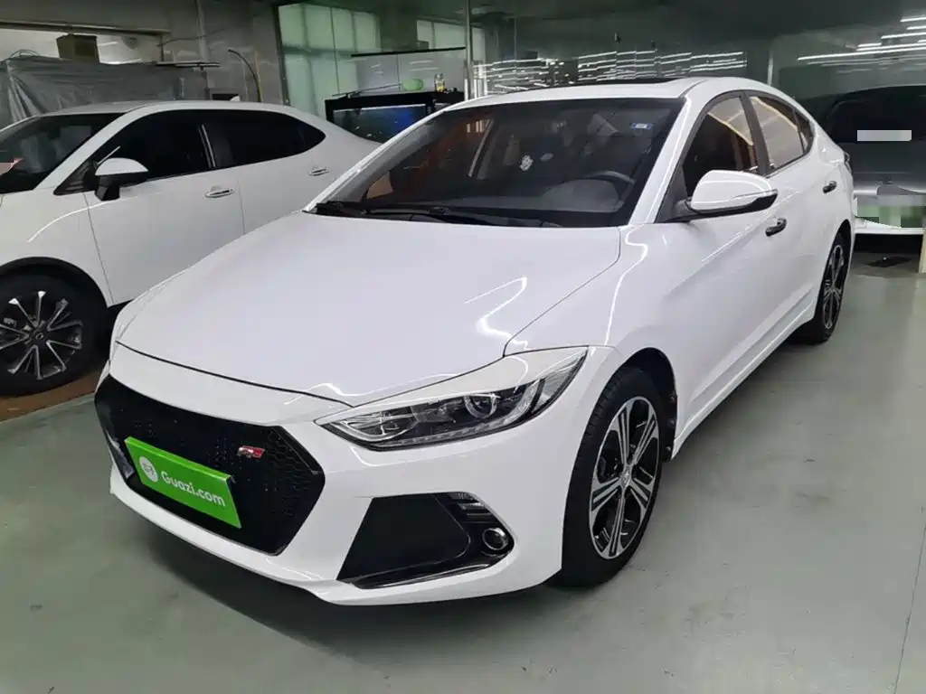 Hyundai Elantra — миниатюра 2