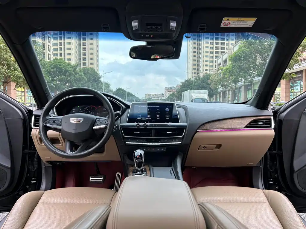 Cadillac CT5 — миниатюра 17
