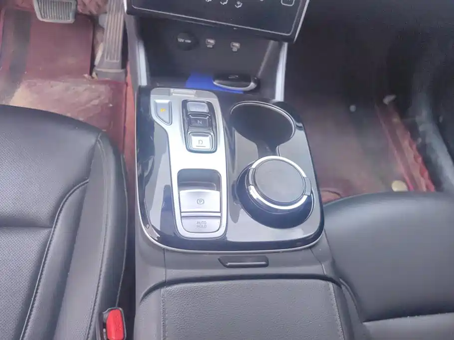 Hyundai Tucson — миниатюра 16