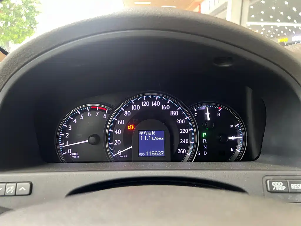 Toyota Crown — миниатюра 5
