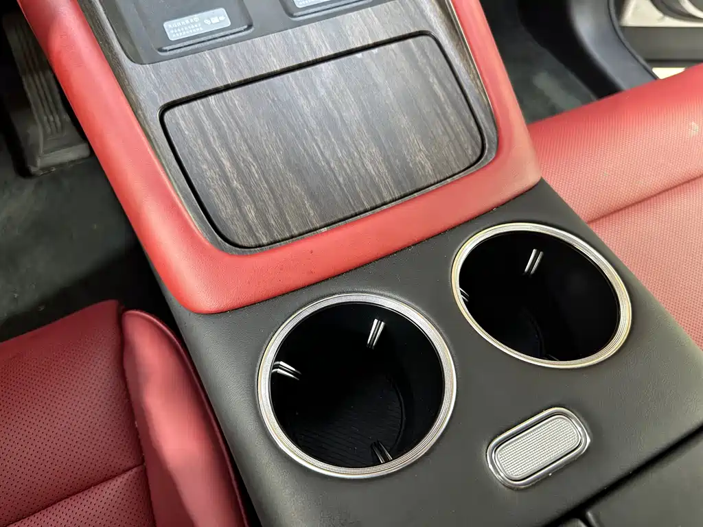 AITO AITO M6 — миниатюра 19