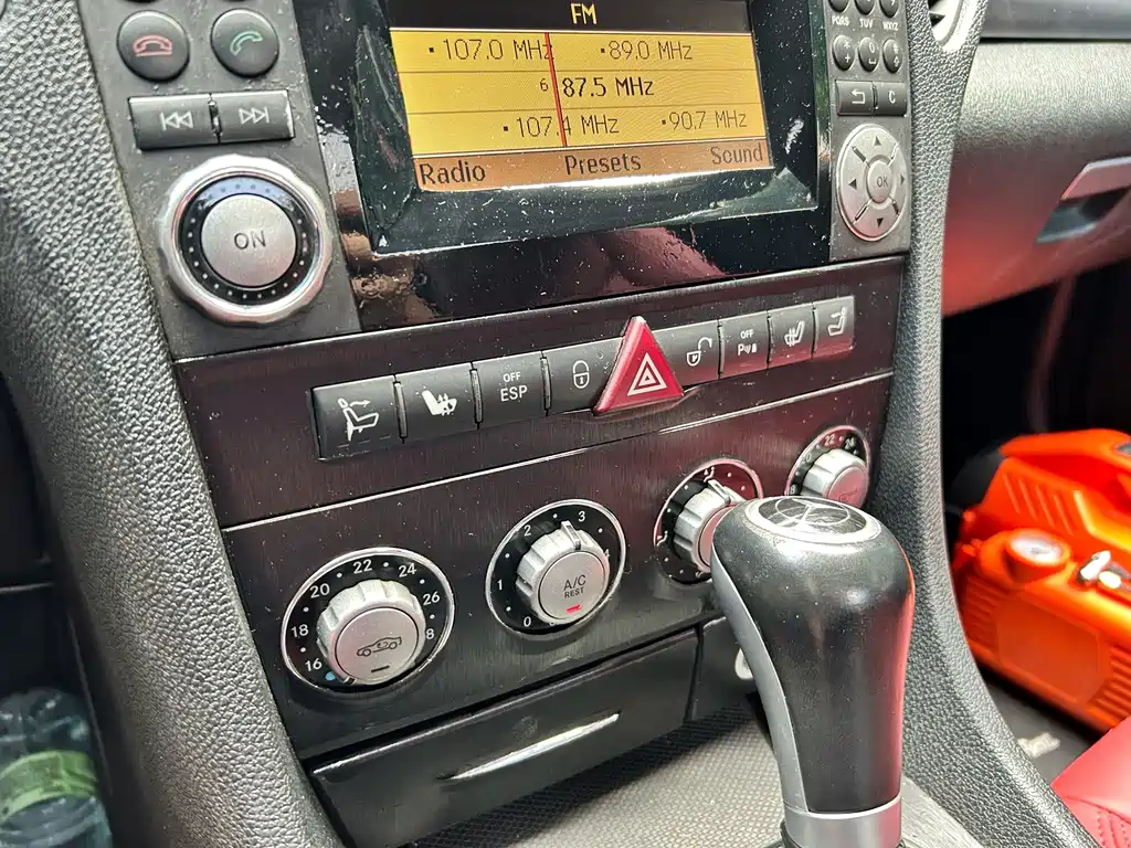 Mercedes-Benz SLK-Class — миниатюра 15