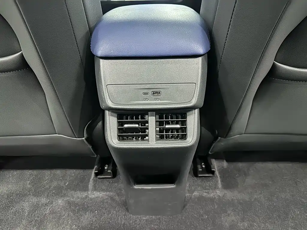 Chevrolet Equinox Plus Plus 2024 102km RS Flagship