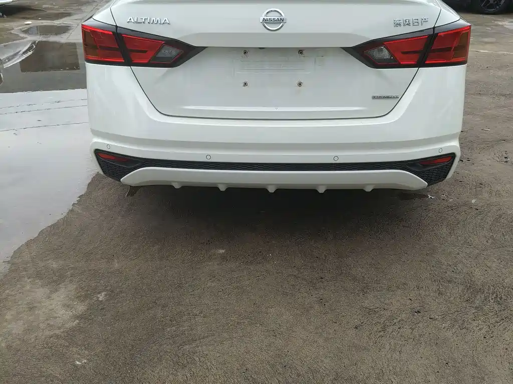 Nissan Teana — миниатюра 5