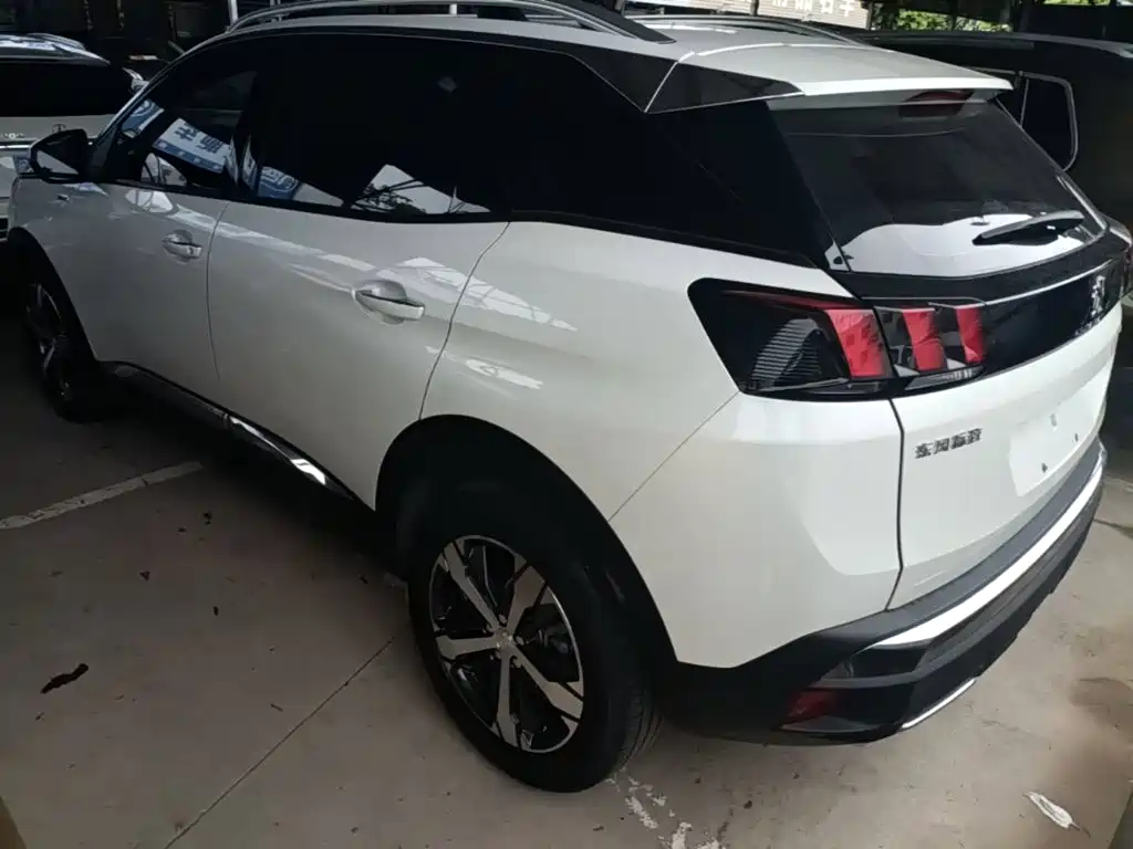 Peugeot 4008 — миниатюра 5