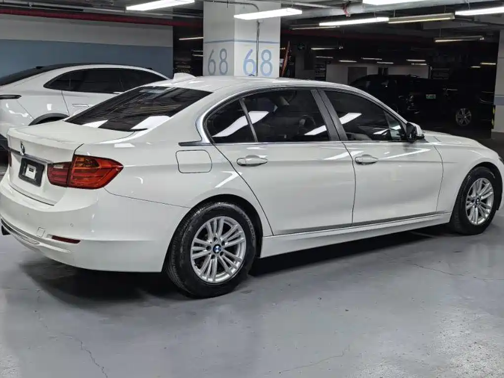 BMW 3 Series — миниатюра 10