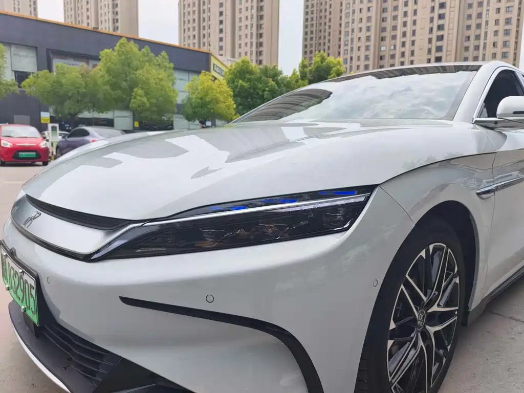 BYD Han 2025 EV Smart Drive 605KM