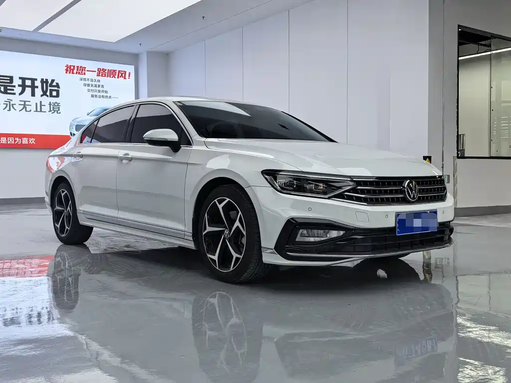 Volkswagen Magotan 2023 200 330TSI DSG Lead