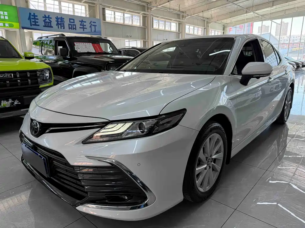 Toyota Camry 2022