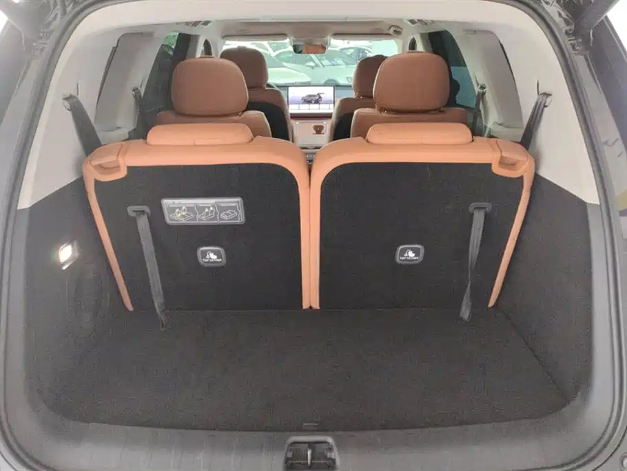 Leapmotor C16 2026 280 6 мест