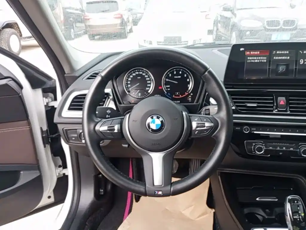 BMW 1 Series — миниатюра 11